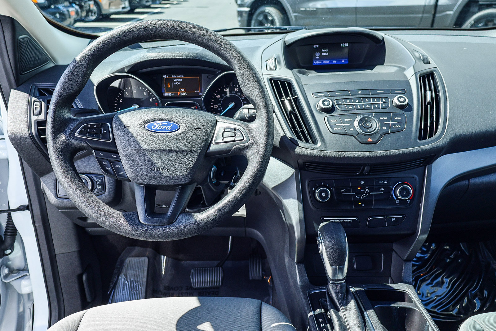 2019 Ford Escape S photo 2