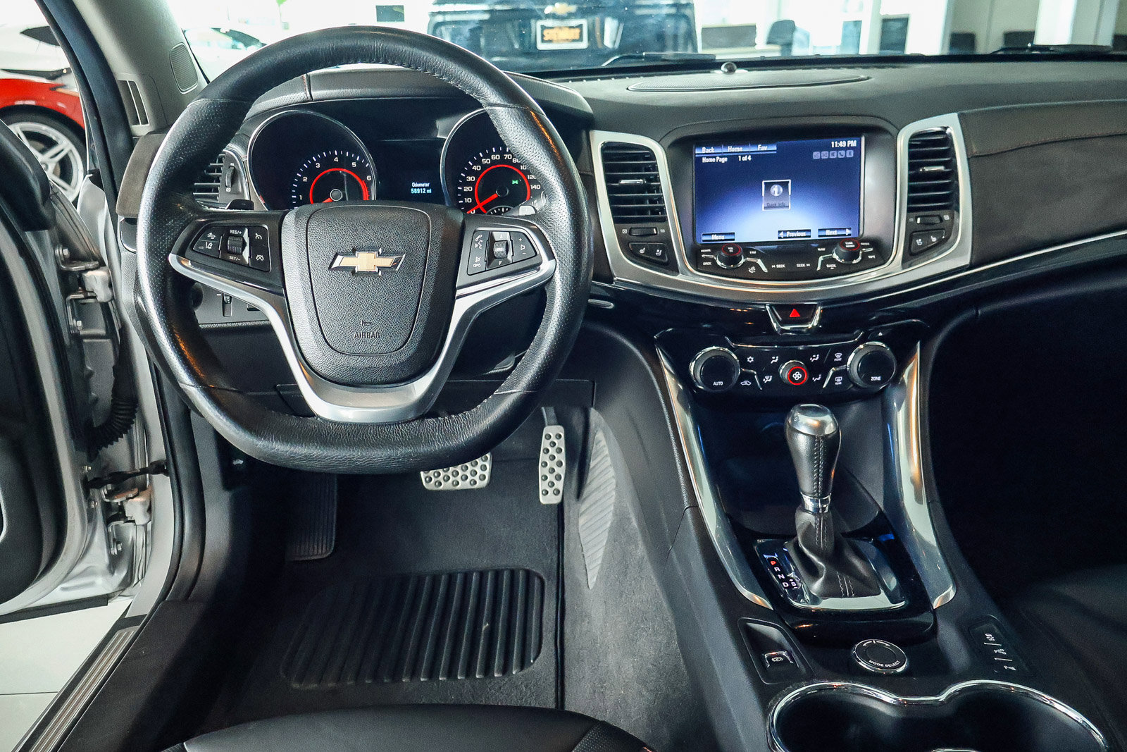 2015 Chevrolet SS 4DR SDN photo 2
