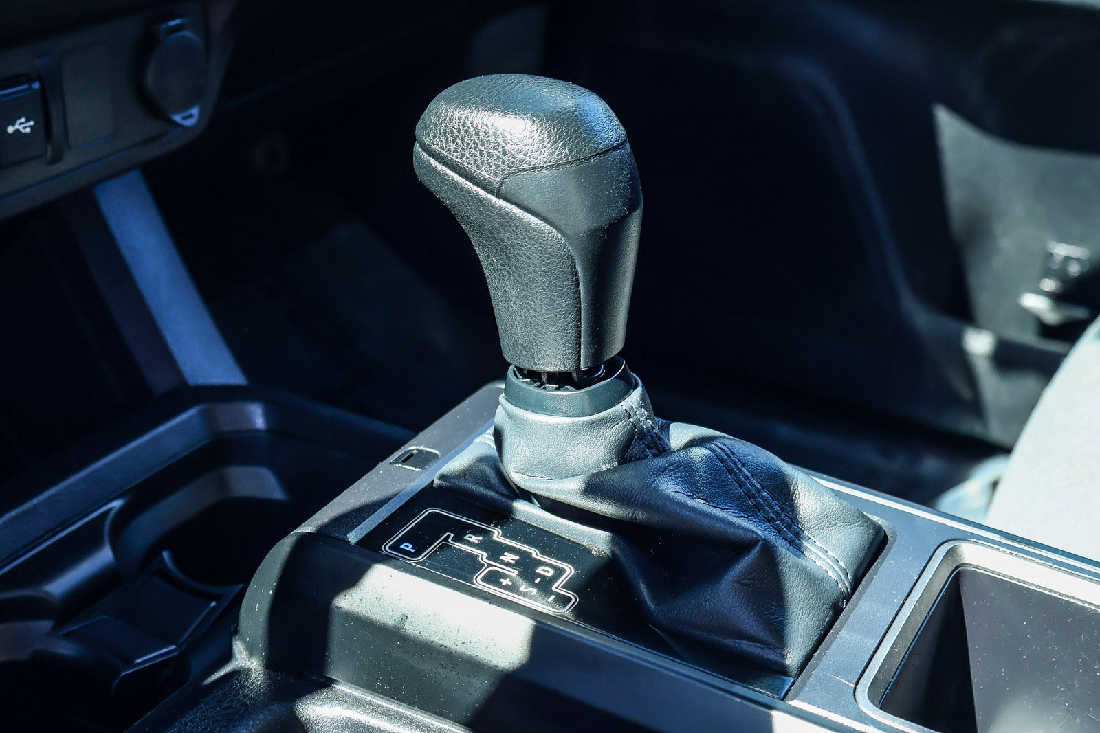 2023 Toyota Tacoma 2WD SR photo 3