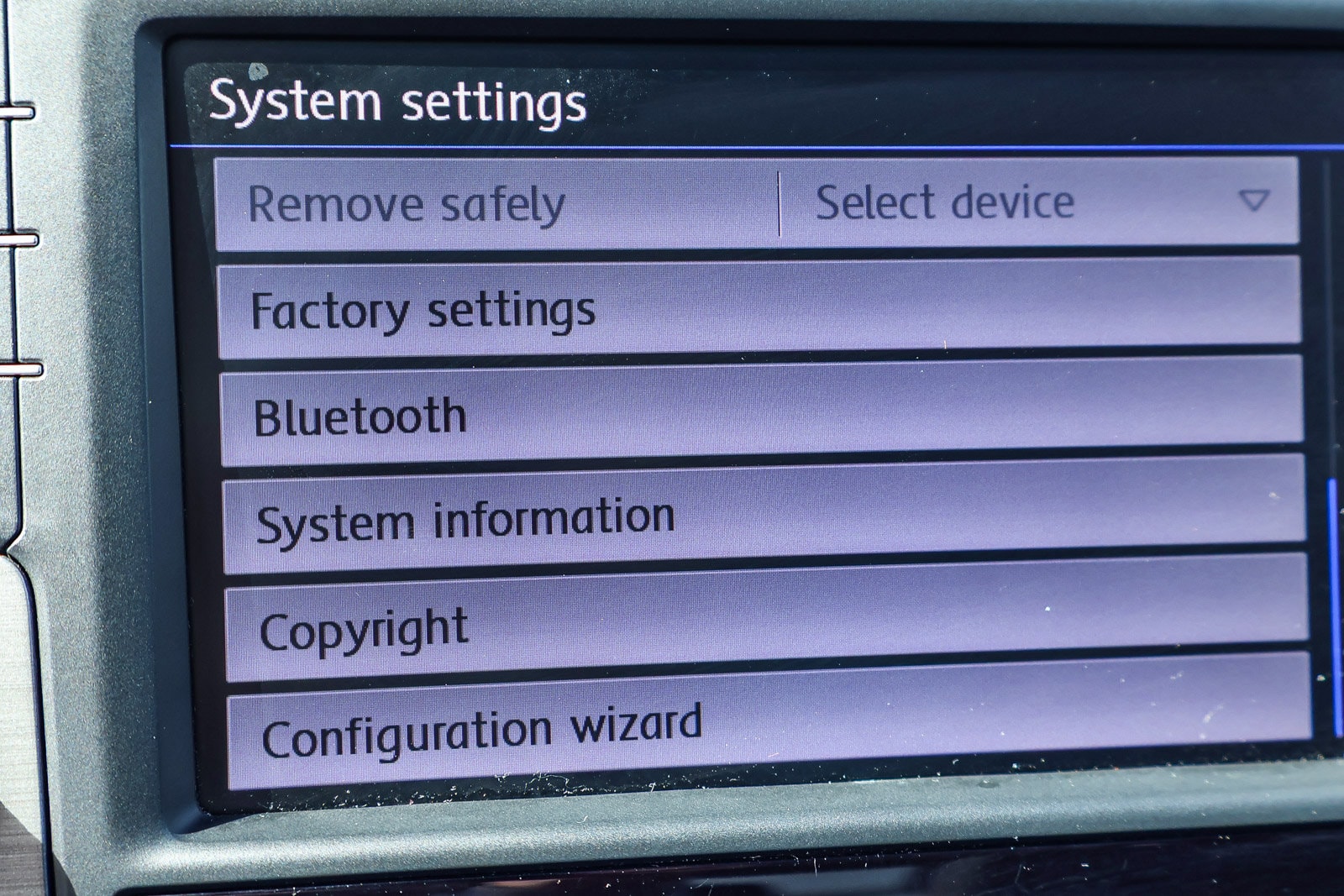 2017 Volkswagen Golf S photo 4