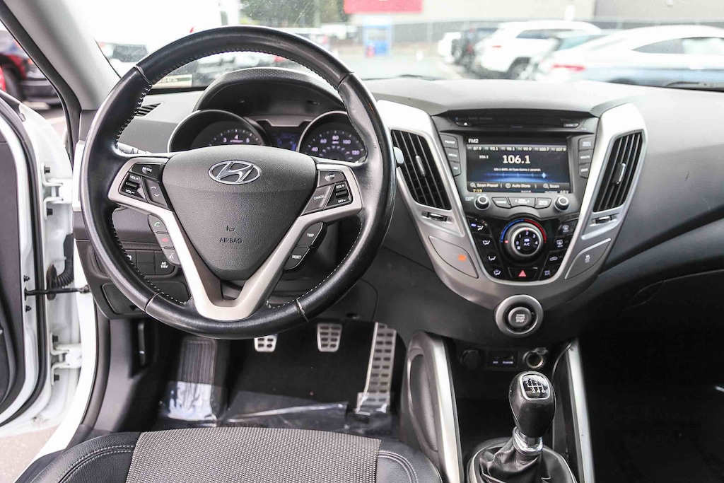 Used 2014 Hyundai Veloster 3DR CPE MAN