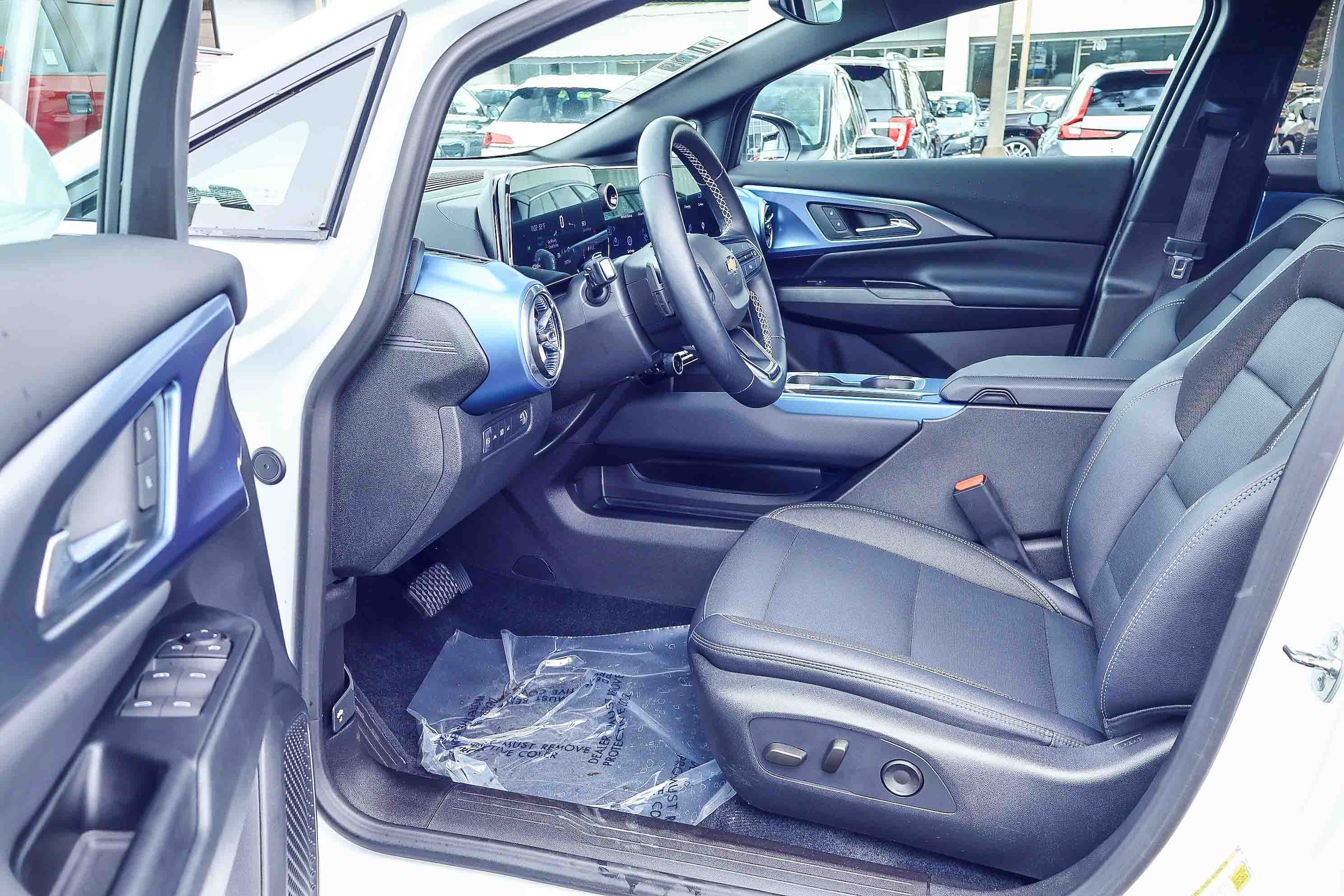 Used 2024 Chevrolet Equinox EV LT with VIN 3GN7DLRP1RS248243 for sale in Colma, CA