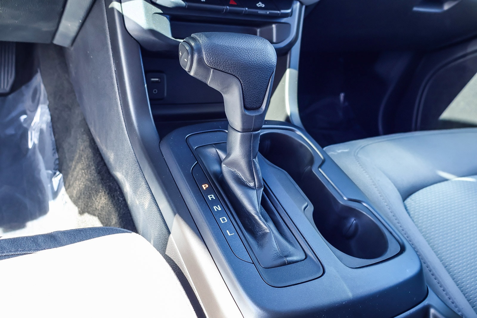 2017 Chevrolet Colorado 2WD WT photo 6