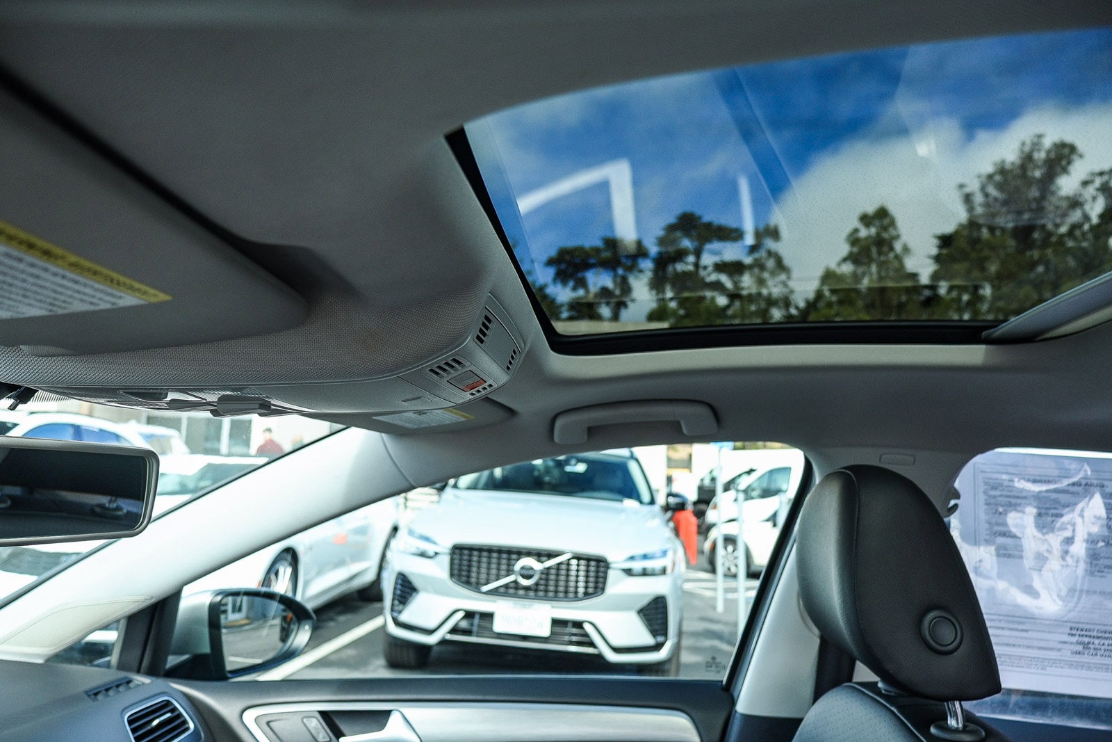 2017 Volkswagen Golf S photo 3