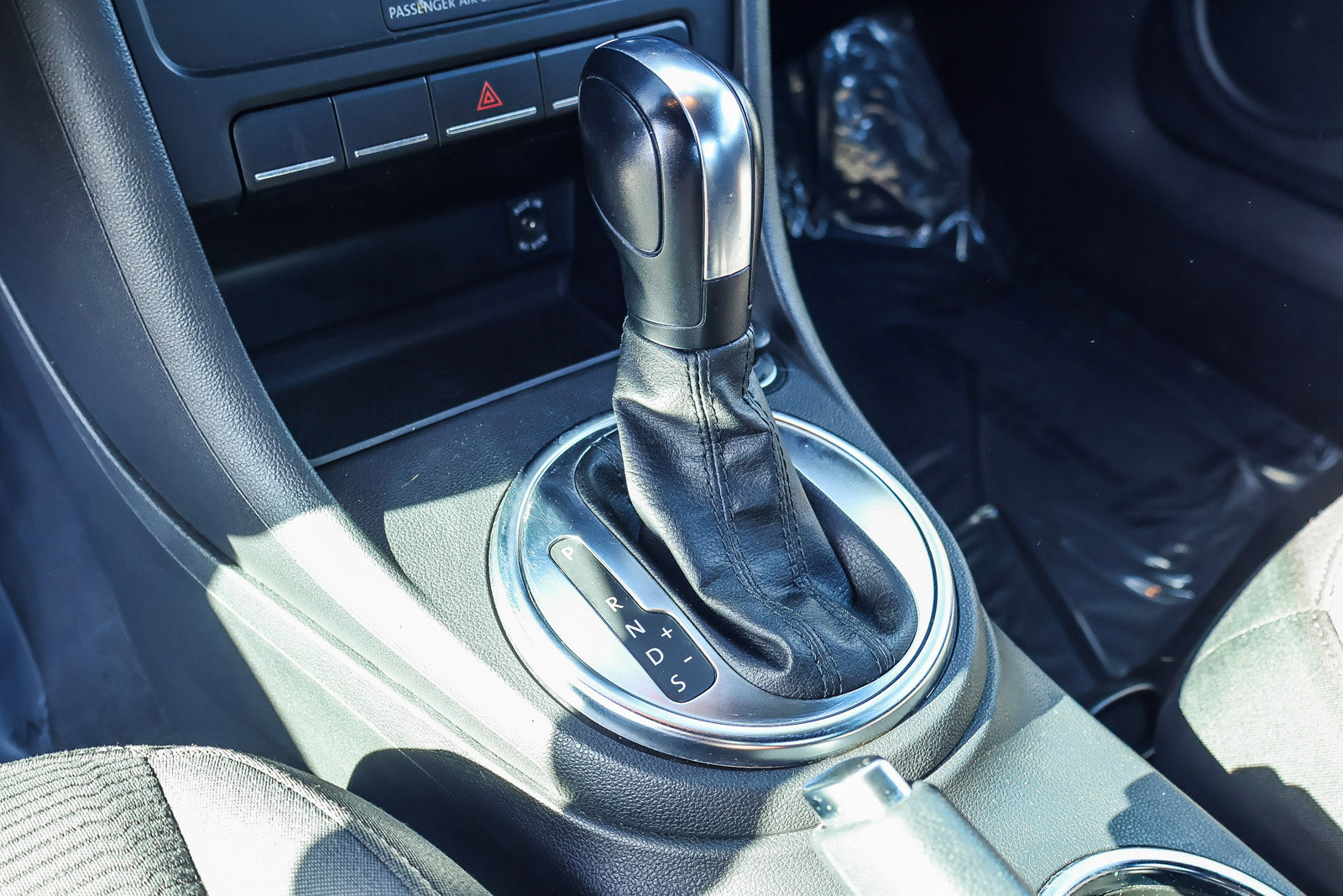 2013 Volkswagen Beetle Coupe 2.5L photo 6