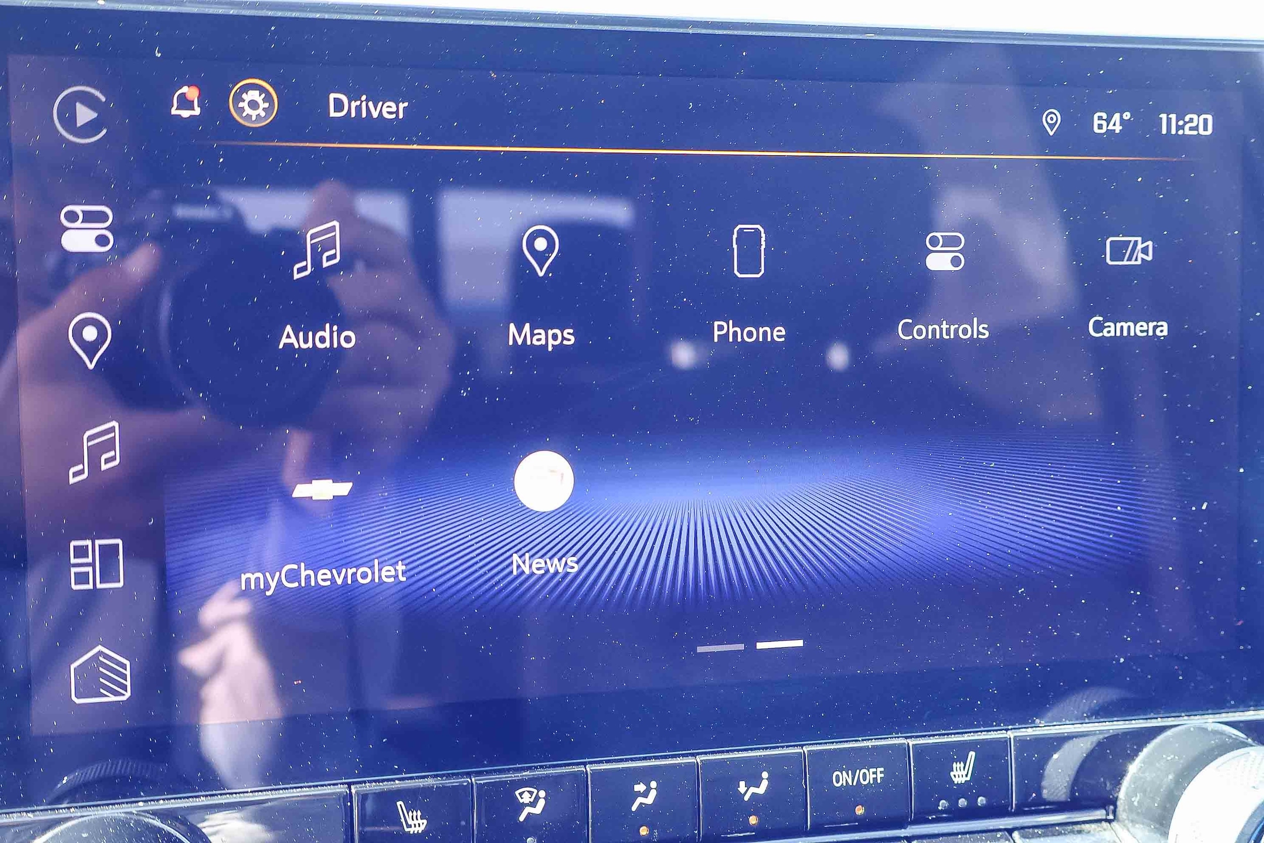 2024 Chevrolet Colorado LT photo 4