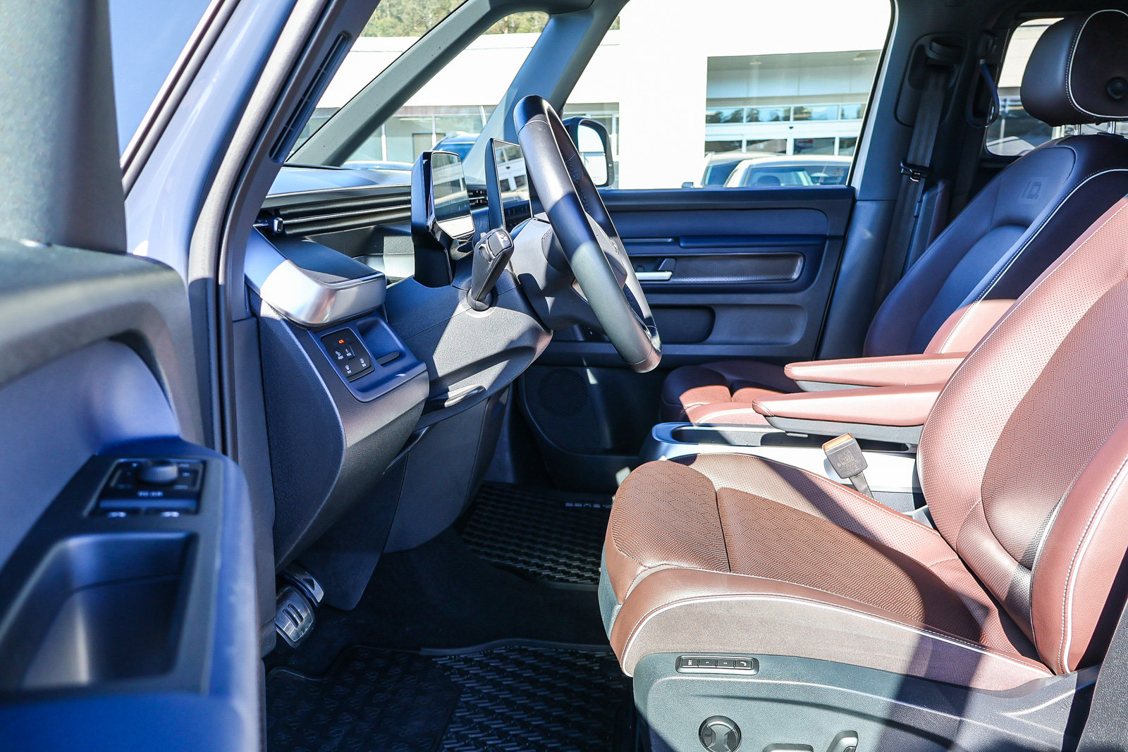 Used 2025 Volkswagen ID. Buzz PRO S with VIN WVGAWVEB1SH010692 for sale in Colma, CA