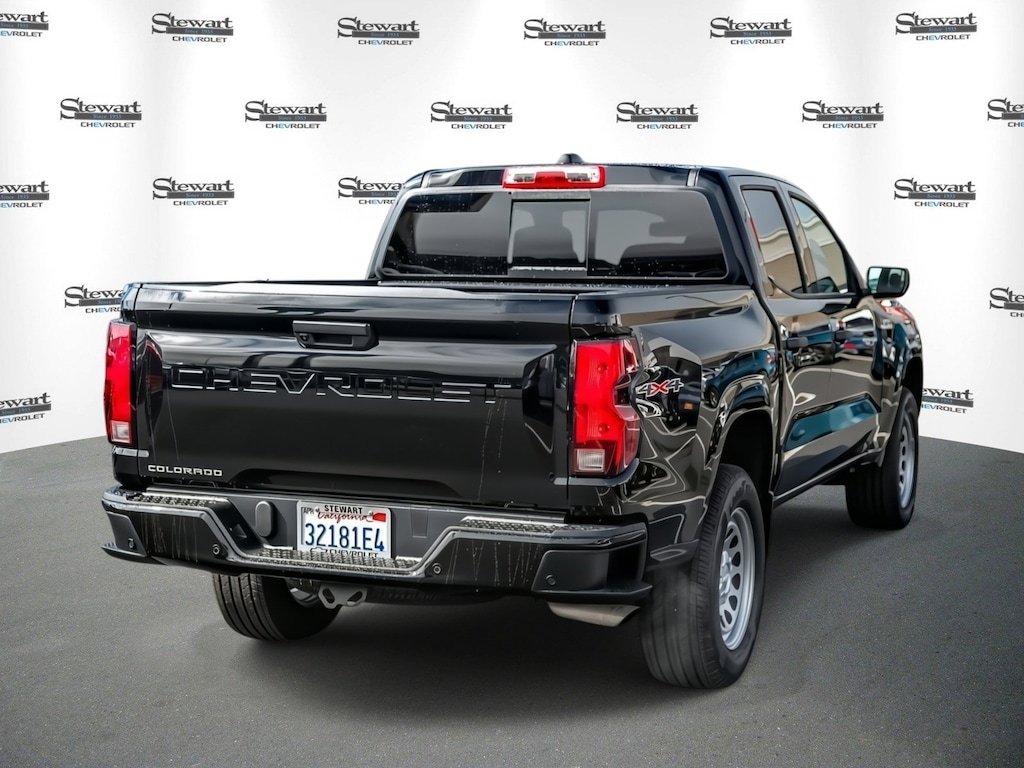 Used 2025 Chevrolet Colorado WT/LT Truck
