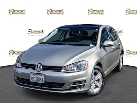 2017 Volkswagen Golf S