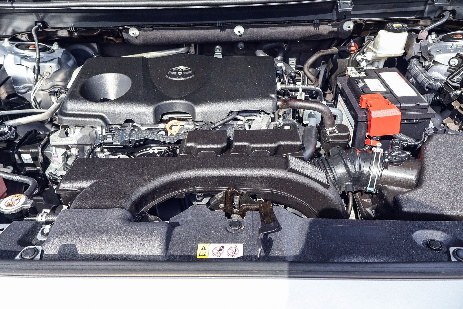 2019 Toyota RAV4 XLE - Photo 24