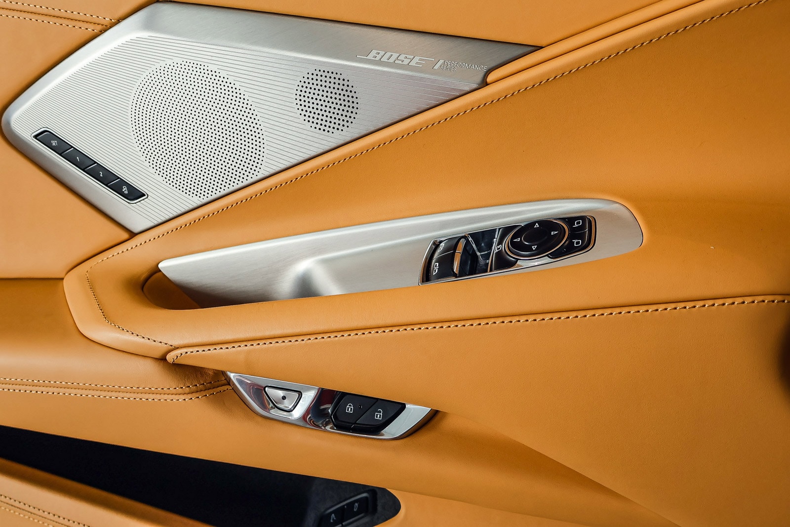 2021 Chevrolet Corvette Stingray 3LT photo 3