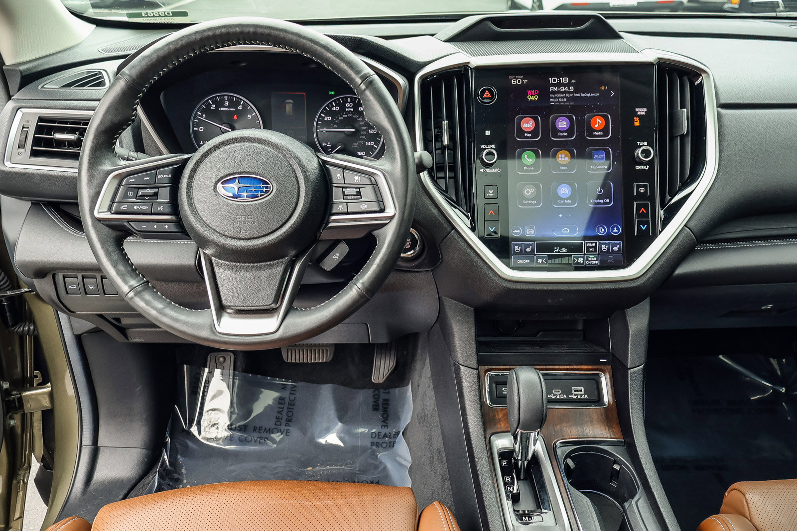 2023 Subaru Ascent Touring photo 2