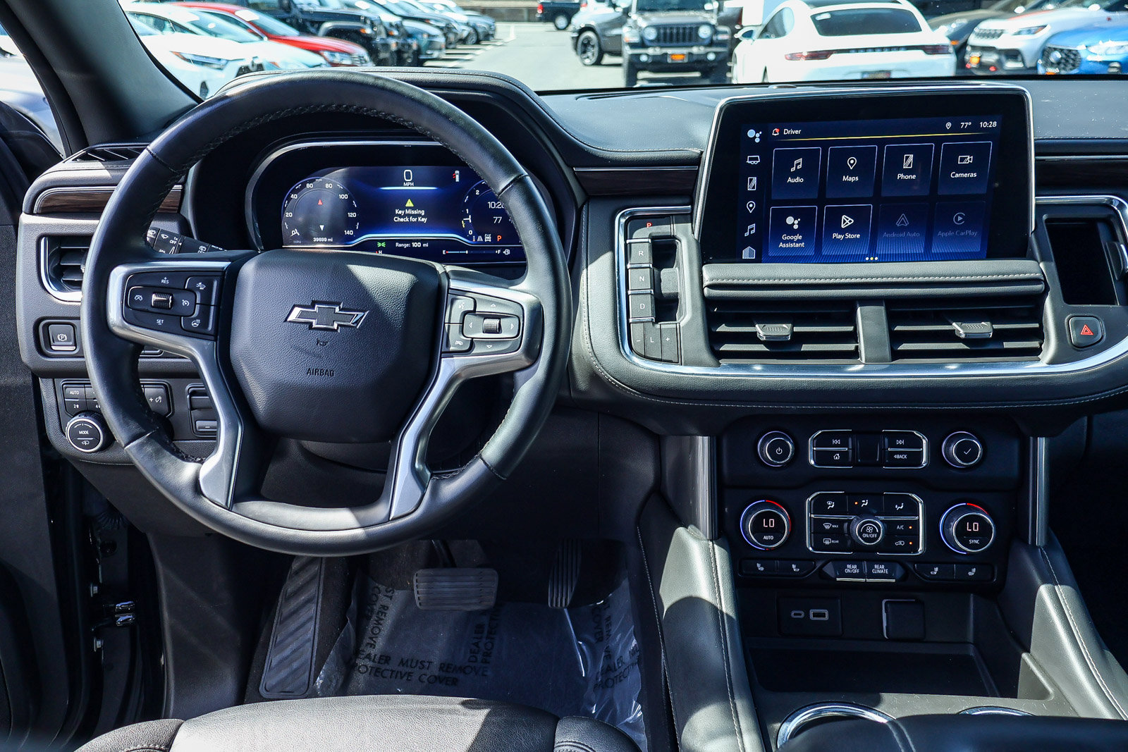 2023 Chevrolet Suburban Z71 photo 2