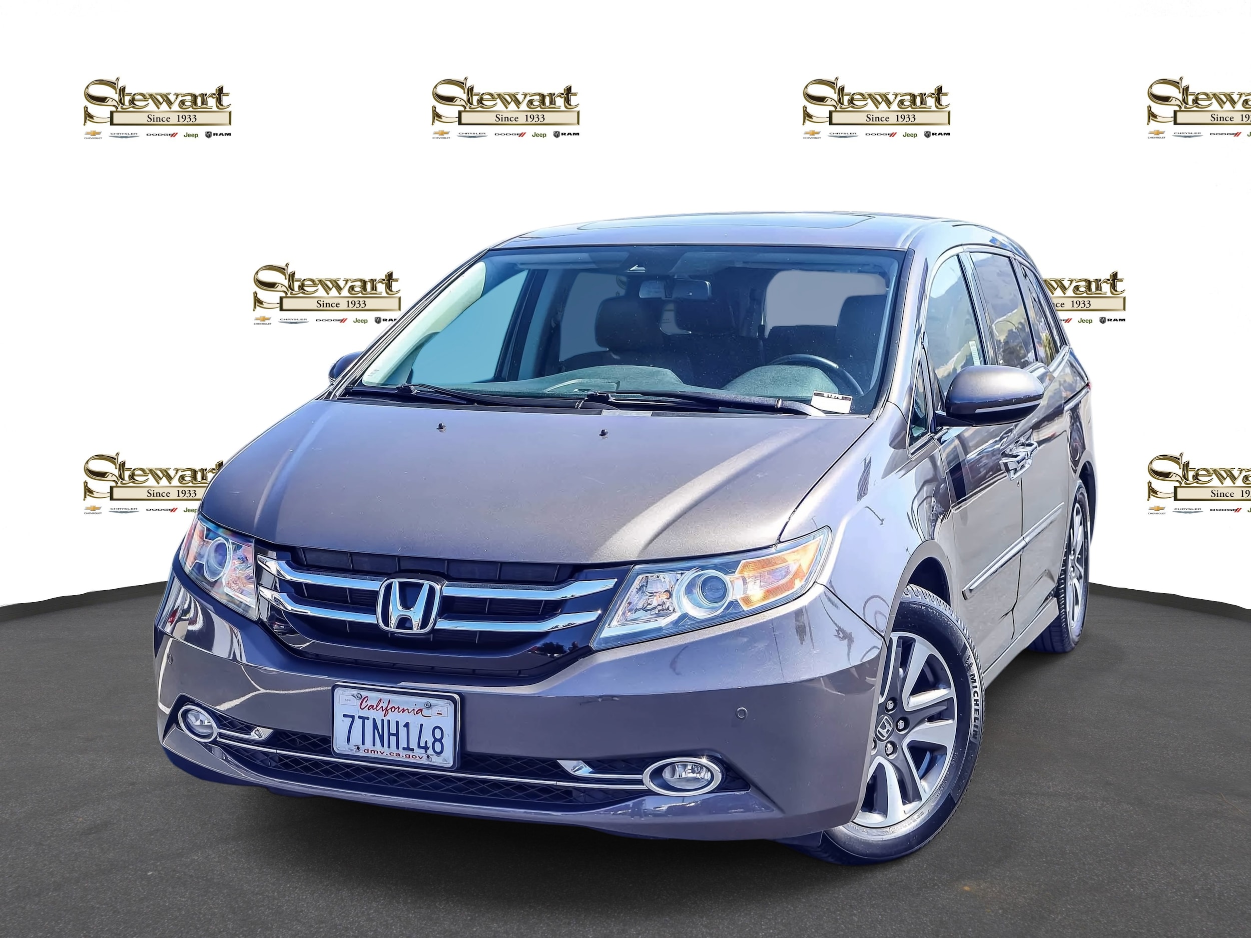 2016 Honda Odyssey Touring Elite's photo