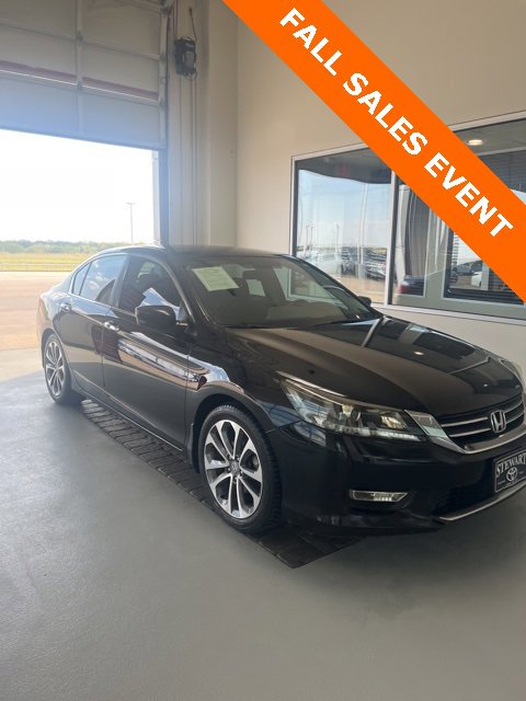 2015 Honda Accord Sport photo 3