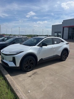 New 2026 Toyota C-HR SE SUV near Waxahachie, TX