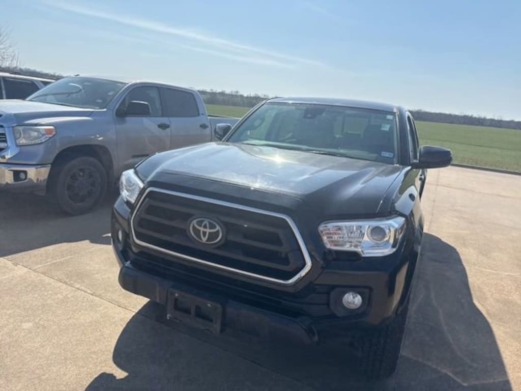 Used 2021 Toyota Tacoma SR5 Truck Double Cab