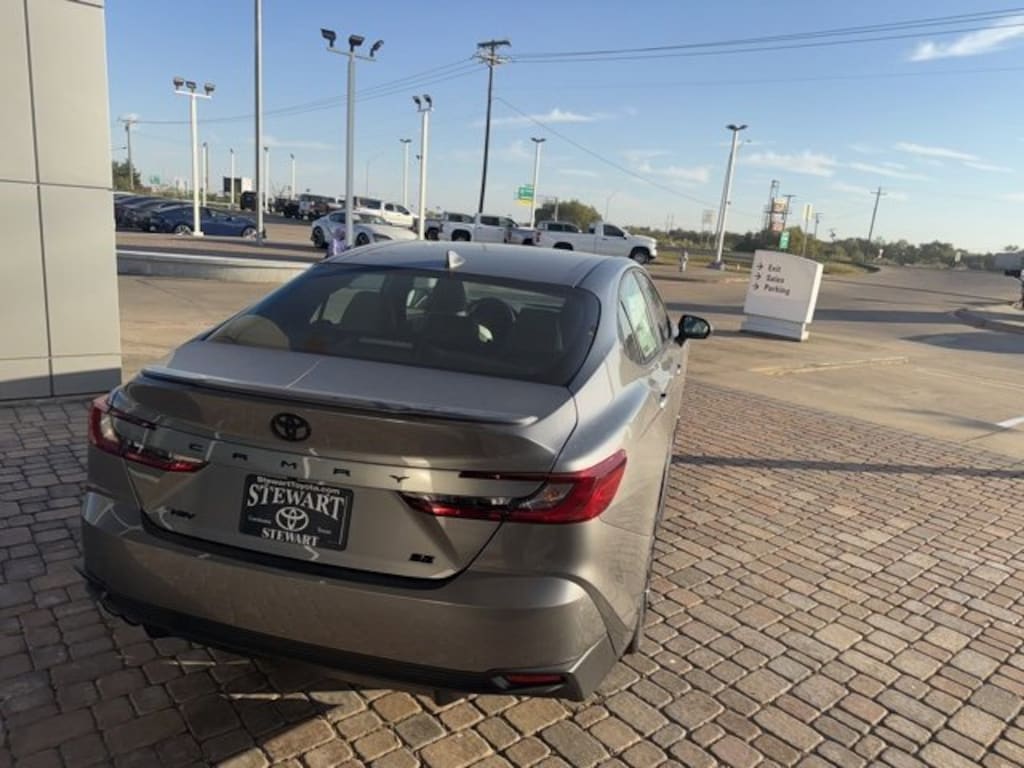 New 2026 Toyota Camry SE Sedan