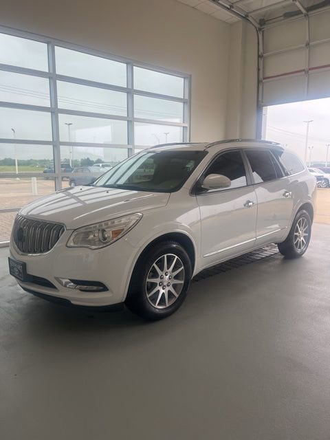 2017 Buick Enclave Convenience's photo