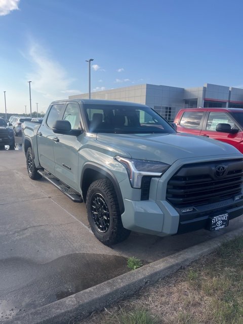 2026 Toyota Tundra SR5 photo 3