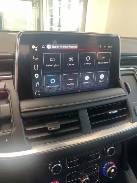 2024 GMC Yukon AT4 - Photo 15