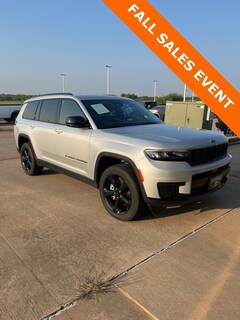 Used 2023 Jeep Grand Cherokee L LARADO 4X4 SUV near Waxahachie, TX