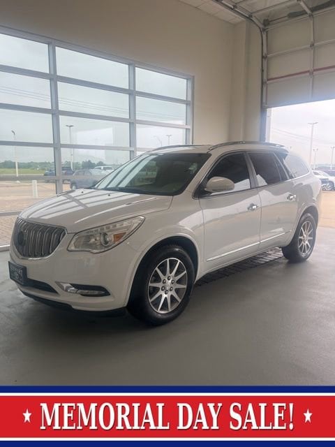 2017 Buick Enclave Convenience's photo