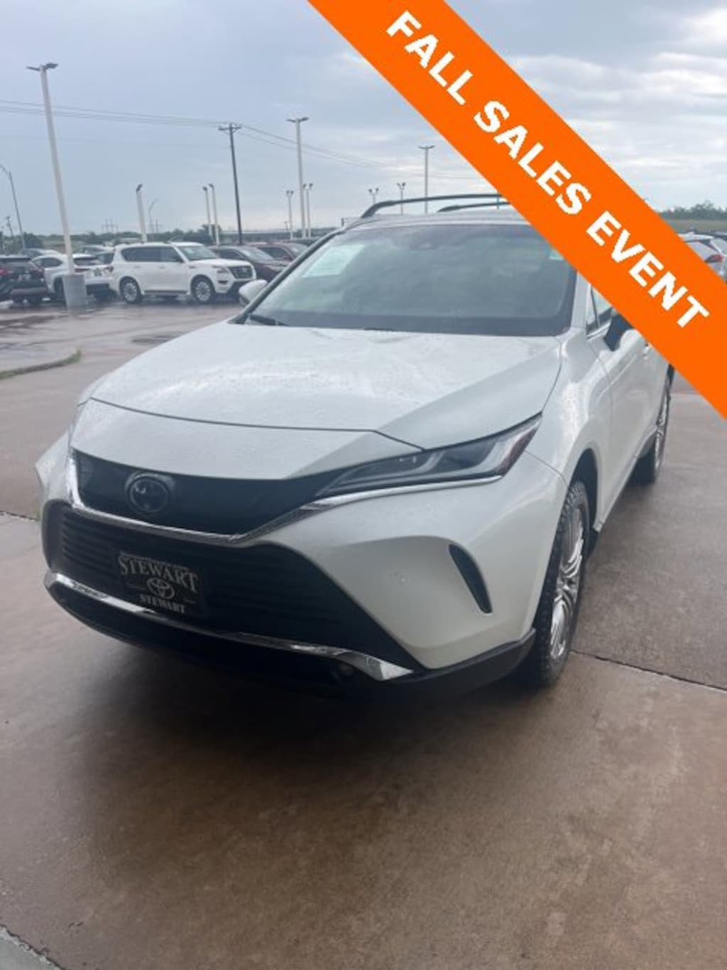 Used 2022 Toyota Venza LE SUV