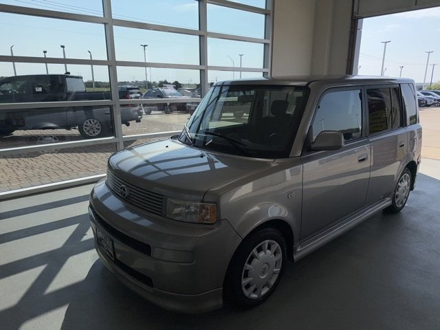 Used 2006 Scion xB Base with VIN JTLKT334164046457 for sale in Corsicana, TX