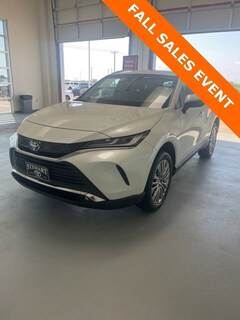 Used 2023 Toyota Venza XLE SUV near Waxahachie, TX