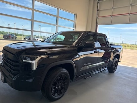 2023 Toyota Tundra SR5 4X4 Truck CrewMax