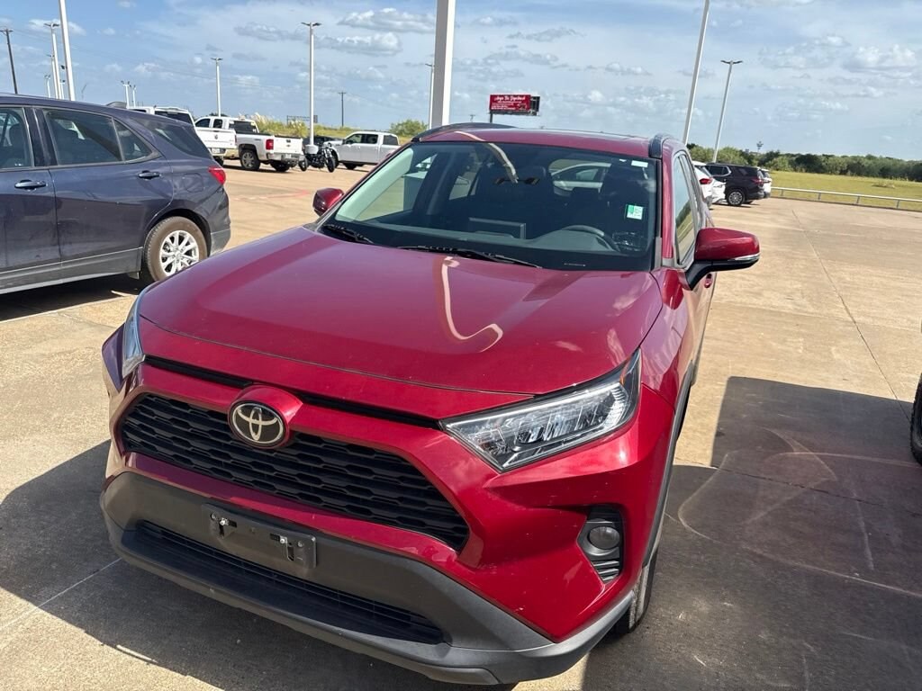 Used 2021 Toyota RAV4 XLE SUV