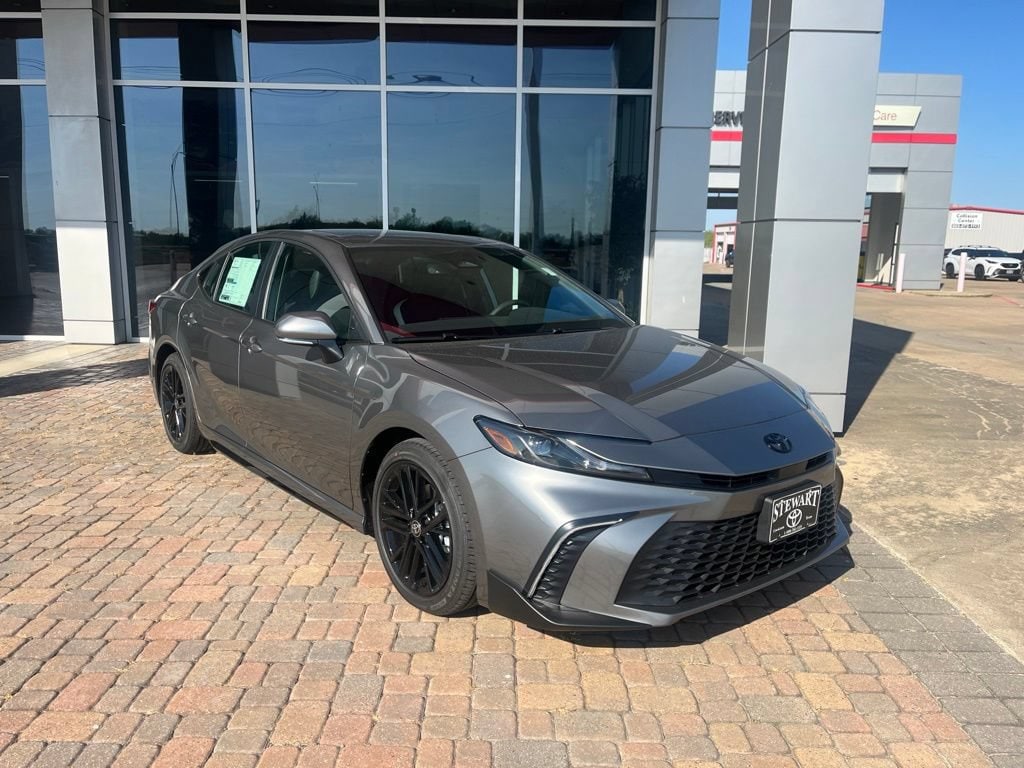 New 2026 Toyota Camry SE Sedan