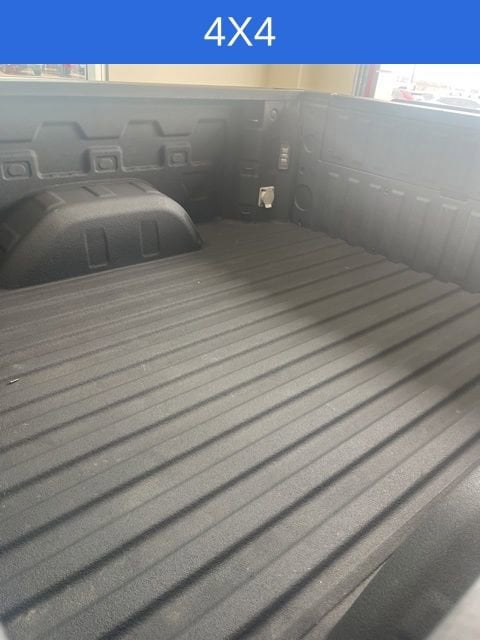 2022 GMC Sierra 1500 Limited SLT - Photo 11