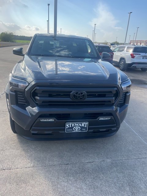 2025 Toyota Tacoma SR5 photo 2