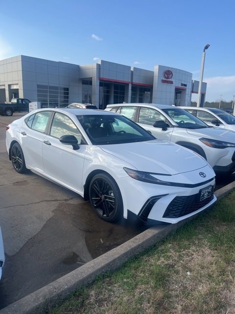 2026 Toyota Camry photo 3