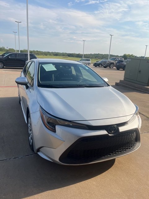 2022 Toyota Corolla LE photo 4
