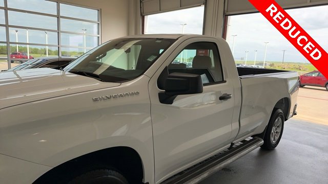 Used 2023 Chevrolet Silverado 1500 Work Truck with VIN 3GCNAAED9PG296629 for sale in Corsicana, TX