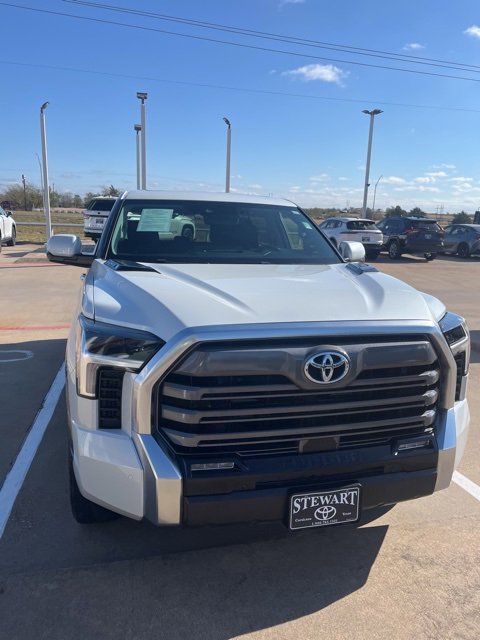 2024 Toyota Tundra Limited photo 4