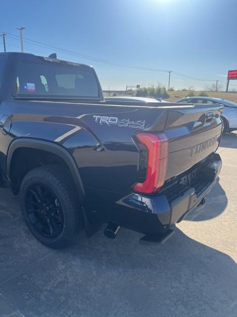 2026 Toyota Tundra Limited - Photo 5