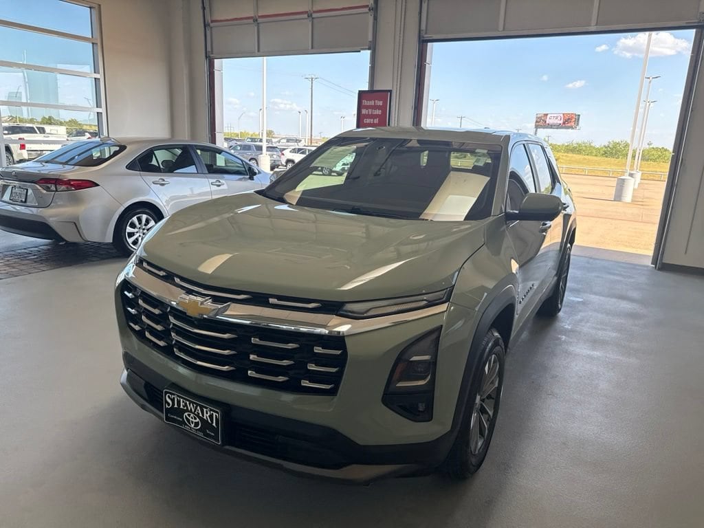Used 2025 Chevrolet Equinox LT SUV