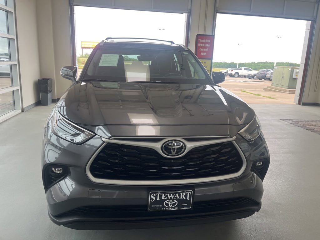 Used 2024 Toyota Highlander XLE SUV