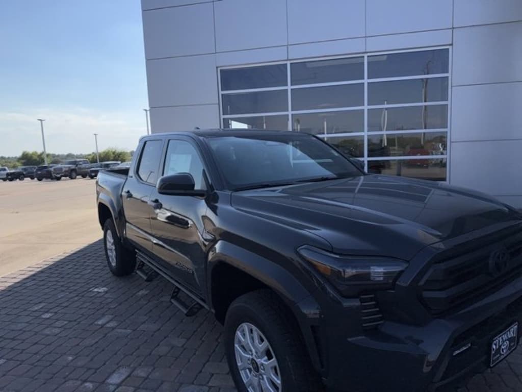 New 2025 Toyota Tacoma SR5 Truck Double Cab
