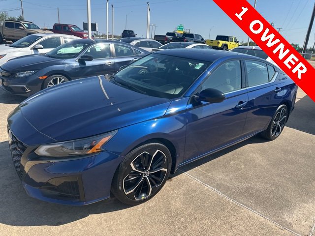 Used 2023 Nissan Altima SR with VIN 1N4BL4CV4PN341533 for sale in Corsicana, TX