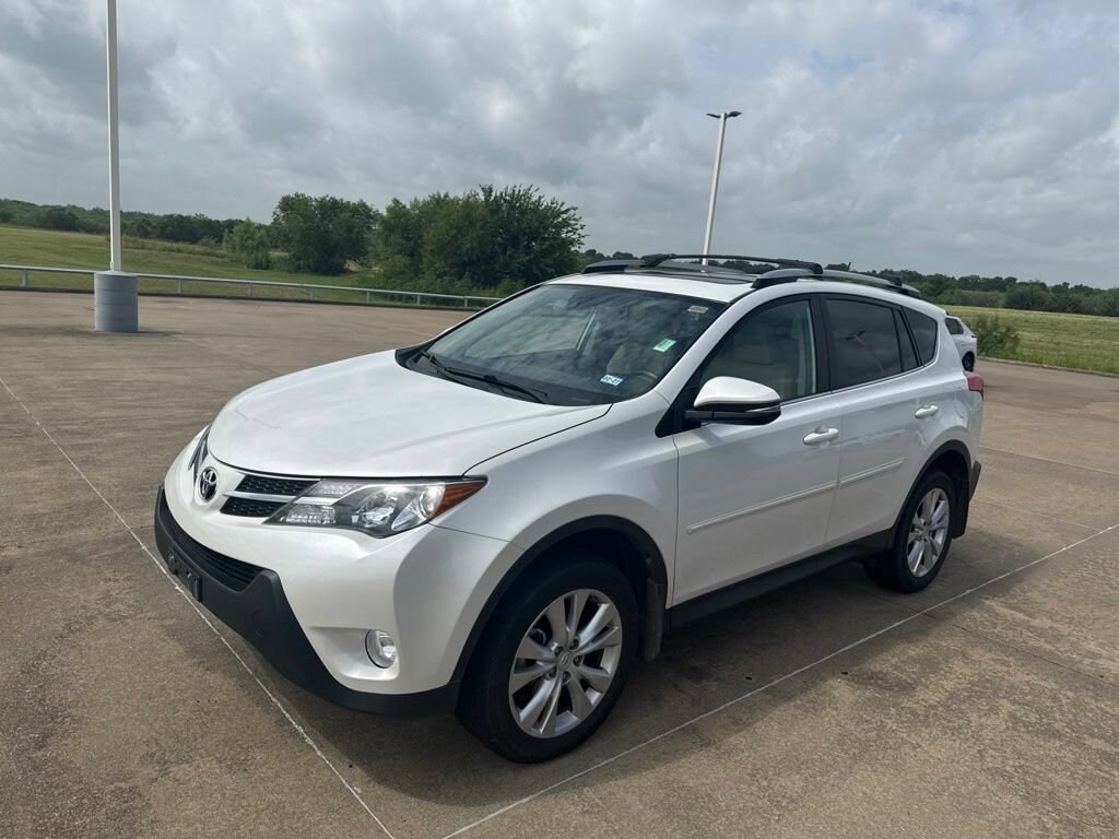 Used 2017 Toyota Highlander Limited V6 SUV