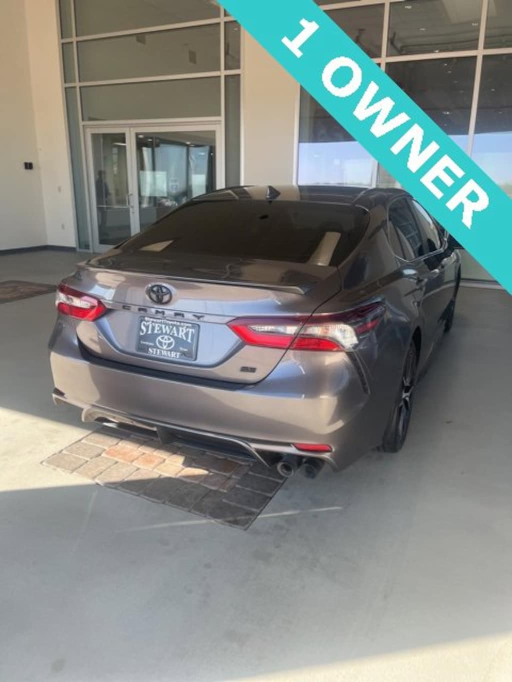 Used 2023 Toyota Camry SE Sedan