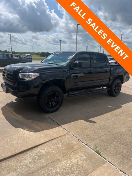 2022 Toyota Tacoma SR Truck Double Cab