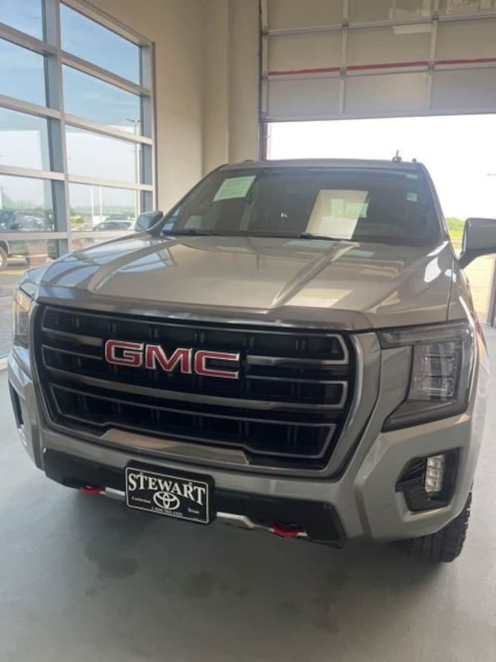 Used 2024 GMC Yukon AT4 SUV