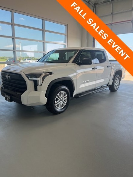2023 Toyota Tundra SR5 3.5L V6 Truck CrewMax