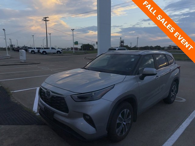 2023 Toyota Highlander Limited Platinum XLE XSE photo 2
